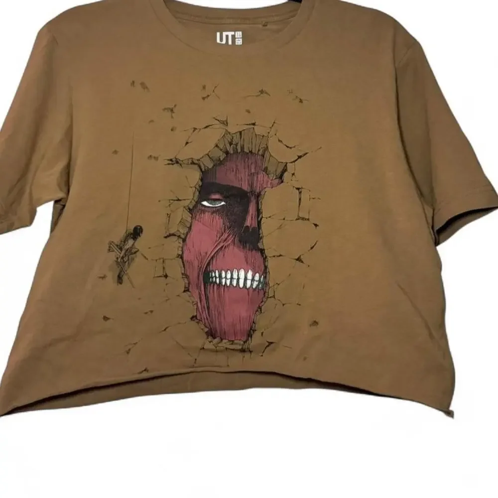 UNIQLO x UT Collection Archive Attack on Titan Anime Graphic T-Shirt — SMALL - Picture 3 of 7